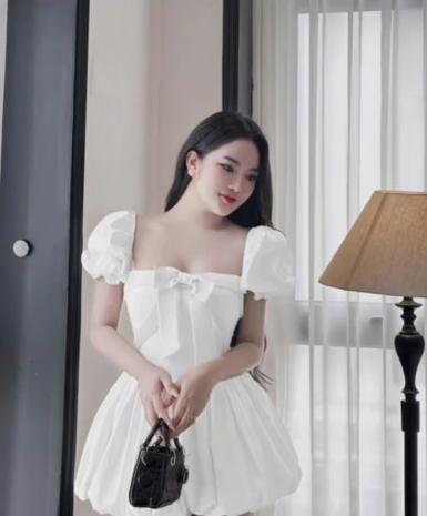 Váy Bí tay bồng ( Nơ ngực)